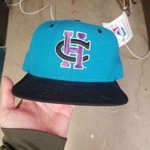 1990s Charlotte Hornets Snapback Hat